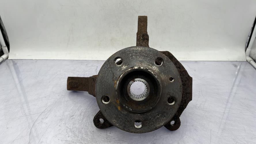 Fusee avant gauche OPEL VIVARO 1 PHASE 2 Diesel