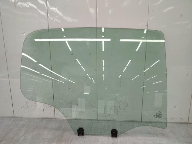 Vitre arriere droit PEUGEOT 207 PHASE 1 Diesel