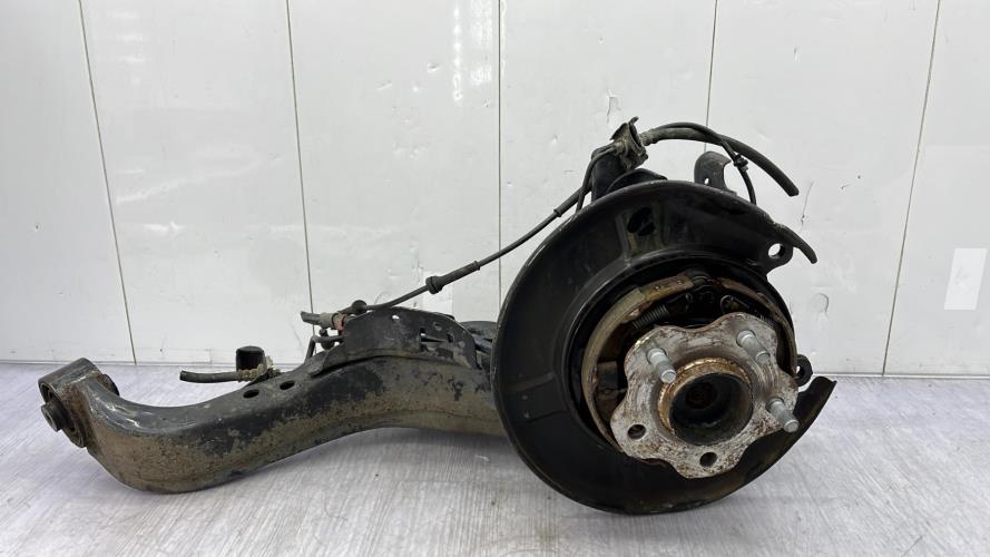 Fusee arriere gauche NISSAN QASHQAI 1 PHASE 1 Diesel