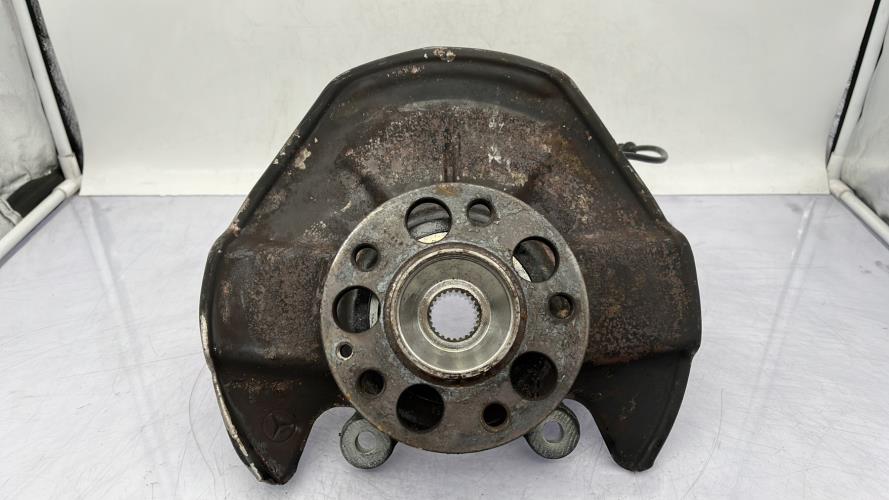 Fusee avant gauche MERCEDES CLASSE A 169 PHASE 2 Diesel