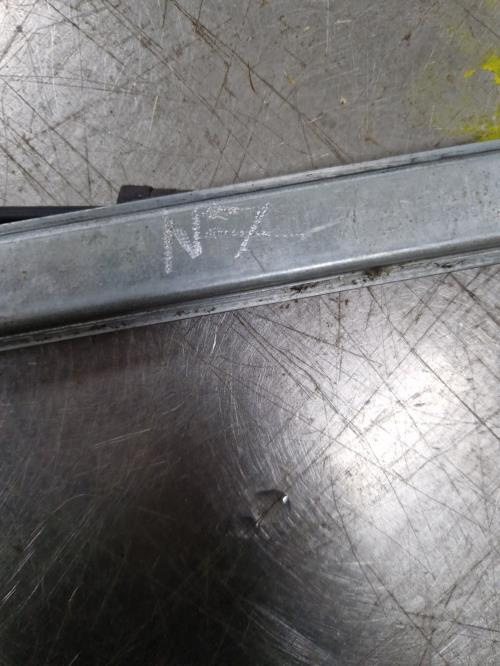 Leve vitre electrique avant gauche RENAULT SCENIC 1 PHASE 2