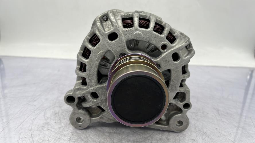 Alternateur VOLKSWAGEN POLO 6 PHASE 1 Essence