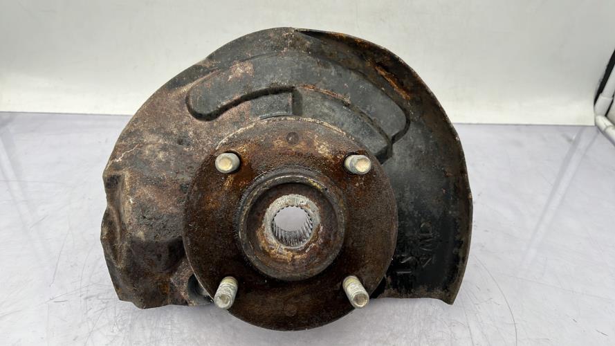 Fusee avant droit MITSUBISHI LANCER 3 PHASE 2 Essence