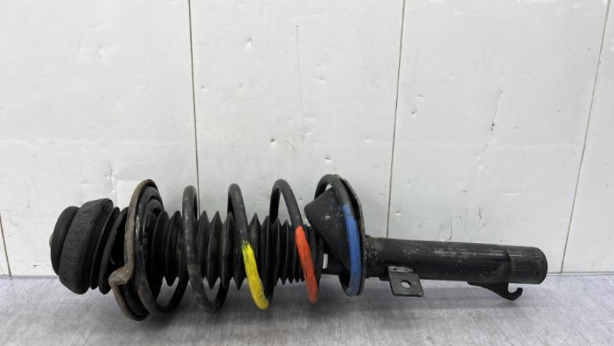 Amortisseur avant gauche FORD FIESTA 4 PHASE 1 Diesel