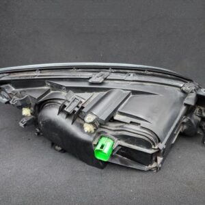 Optique avant principal gauche (feux)(phare) FORD MONDEO 2 Diesel