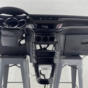 Tableau de bord CITROEN DS3 PHASE 1 Diesel