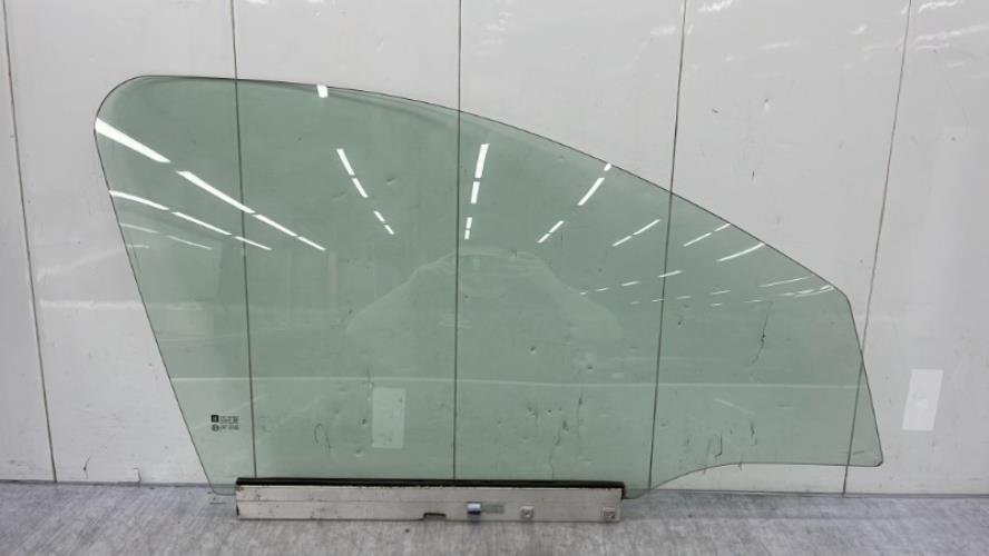Vitre avant droit OPEL CORSA C PHASE 1 Essence