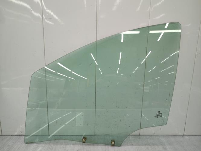 Vitre avant gauche PEUGEOT 207 PHASE 1 Essence