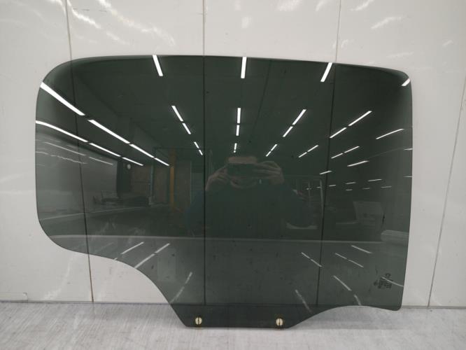 Vitre arriere droit PEUGEOT 207 PHASE 2 Diesel