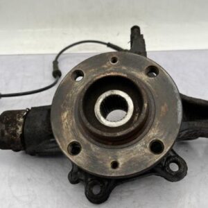 Fusee avant droit PEUGEOT 5008 1 PHASE 1 Diesel