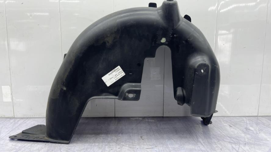 Pare boue arriere gauche PEUGEOT 208 1 PHASE 1 Diesel