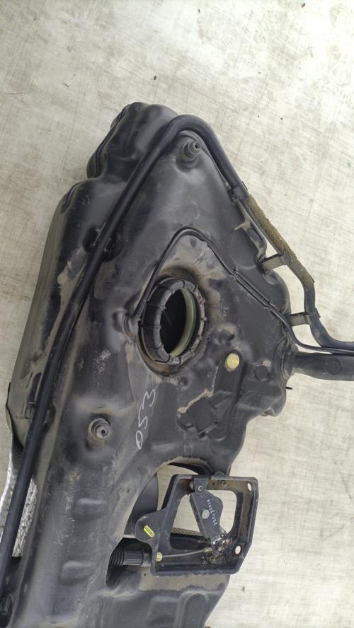 Reservoir MERCEDES CLASSE CLK 209 COUPE Diesel