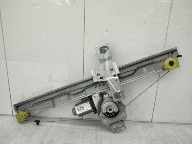 Leve vitre electrique avant droit PEUGEOT 207 PHASE 2 Diesel