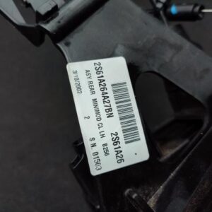 Serrure arriere gauche FORD FIESTA 5 PHASE 1 Diesel