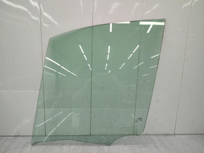 Vitre avant gauche RENAULT SCENIC 2 PHASE 2 Diesel