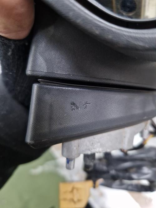 Retroviseur gauche SEAT EXEO Diesel