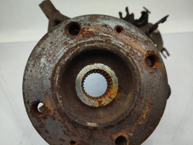 Fusee avant droit CITROEN BERLINGO 1 PHASE 1 Diesel