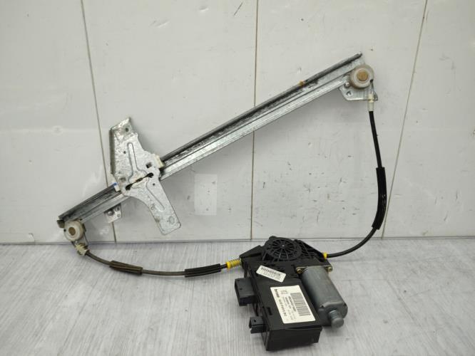Leve vitre electrique avant droit PEUGEOT 307 PHASE 1 BREAK Diesel