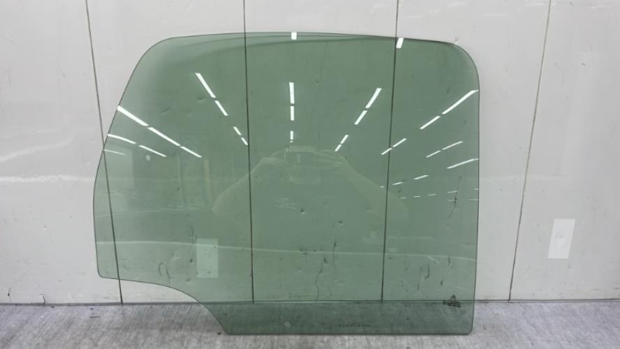 Vitre arriere droit CITROEN C3 1 PHASE 1 Essence