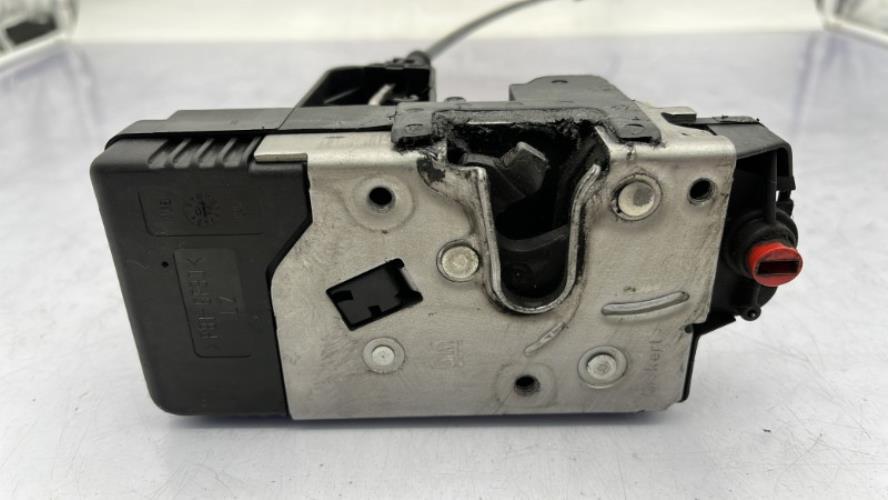 Serrure arriere gauche OPEL CORSA C PHASE 1 Essence