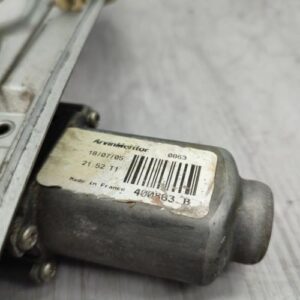Leve vitre electrique arriere droit RENAULT CLIO 3 PHASE 1 Diesel