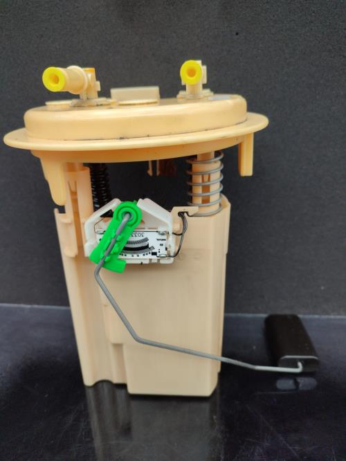 Jauge à carburant PEUGEOT 308 1 SW PHASE 1 BREAK Diesel