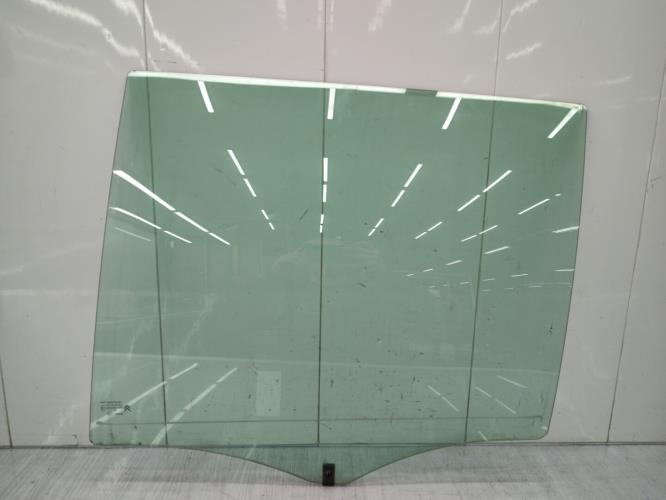 Vitre arriere gauche CITROEN C4 GRAND PICASSO 1 Diesel