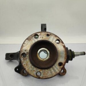 Fusee avant gauche NISSAN NV400 Diesel