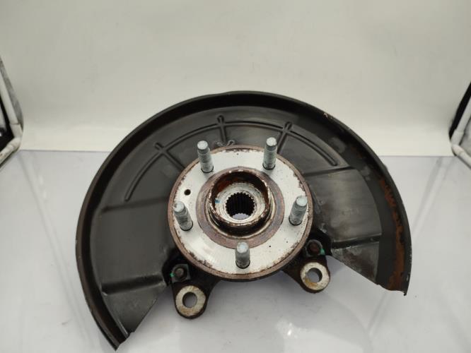 Fusee avant droit OPEL MOKKA 1 PHASE 1 Diesel