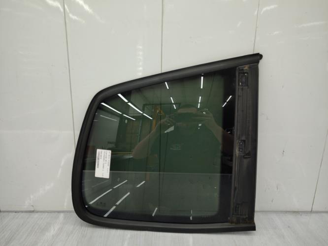 Custode arriere droit VOLKSWAGEN TOURAN 2 Diesel