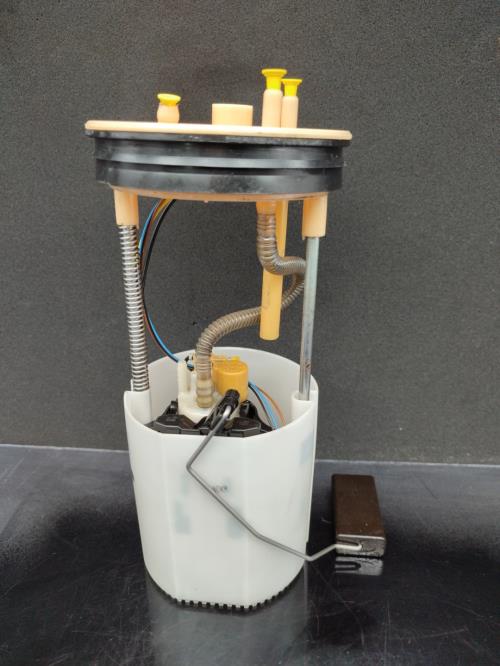 Pompe immergee VOLKSWAGEN TOURAN 2 Diesel