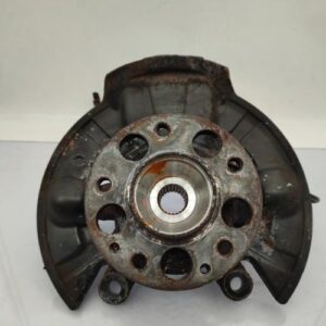 Fusee avant gauche MERCEDES CLASSE A 168 PHASE 1 Essence