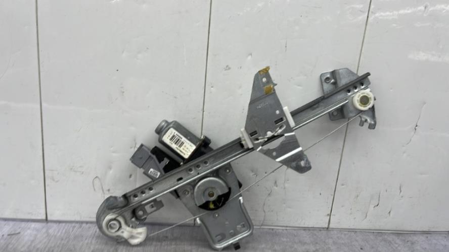 Leve vitre electrique arriere droit PEUGEOT 307 PHASE 2 Diesel