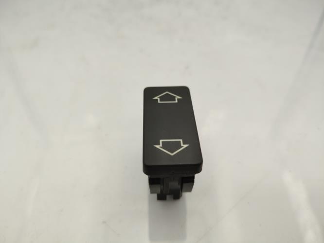 Interrupteur de leve vitre PEUGEOT 106 PHASE 2 Essence