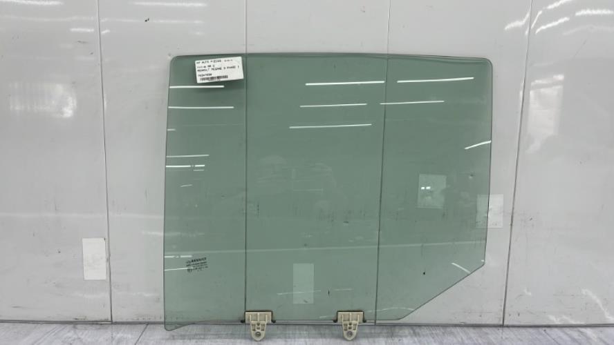 Vitre arriere gauche RENAULT MEGANE 3 PHASE 1 Diesel