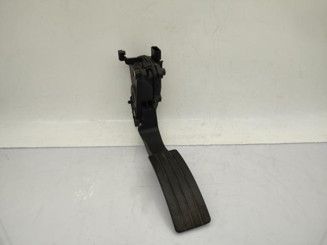 Pedale d'accelerateur RENAULT CLIO 4 PHASE 1 Diesel