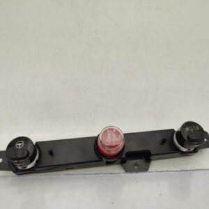 Bouton de warning FIAT 500 2 PHASE 2 Essence