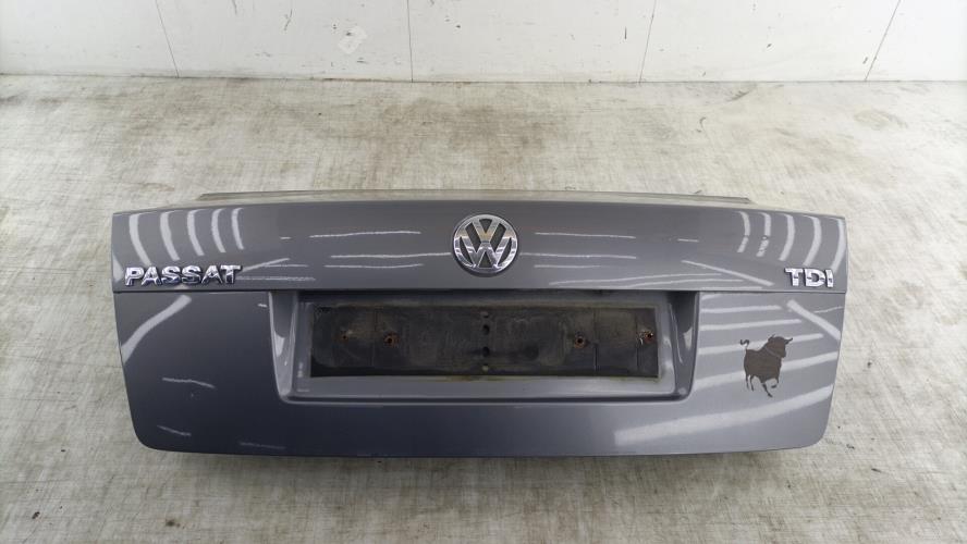 Malle/Hayon arriere VOLKSWAGEN PASSAT 4 PHASE 2 Diesel