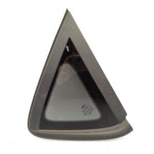 Custode arriere droit FORD FIESTA 6 PHASE 1 Essence