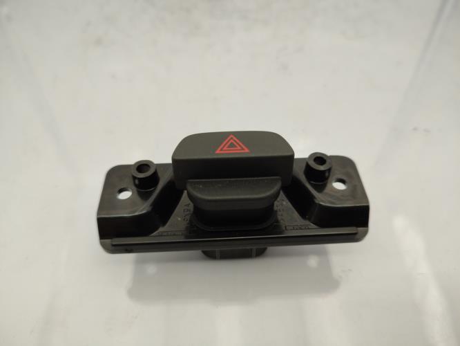 Bouton de warning FORD FIESTA 5 PHASE 2 Essence