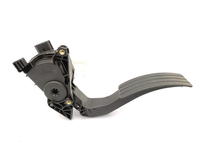 Pedale d'accelerateur RENAULT CLIO 4 PHASE 2 Diesel