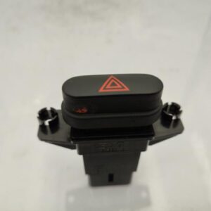 Bouton de warning HYUNDAI I 10 1 PHASE 1 Essence