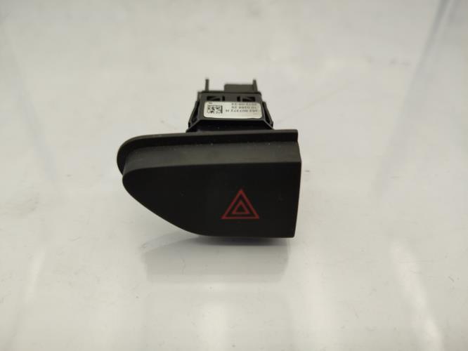 Bouton de warning RENAULT CLIO 4 PHASE 1 Diesel