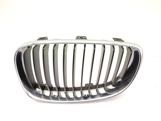 Grille de calandre gauche BMW SERIE 1 E87 PHASE 2 Diesel