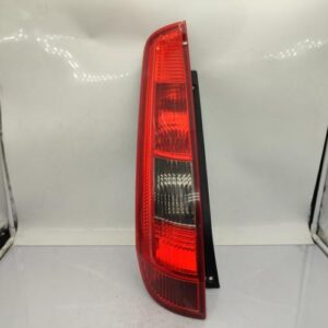 Feu arriere principal gauche (feux) FORD FIESTA 5 PHASE 1 Essence