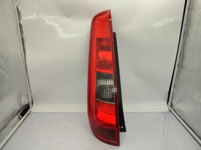 Feu arriere principal gauche (feux) FORD FIESTA 5 PHASE 1 Essence