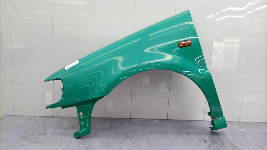 Aile avant gauche VOLKSWAGEN POLO 3 PHASE 1 Essence