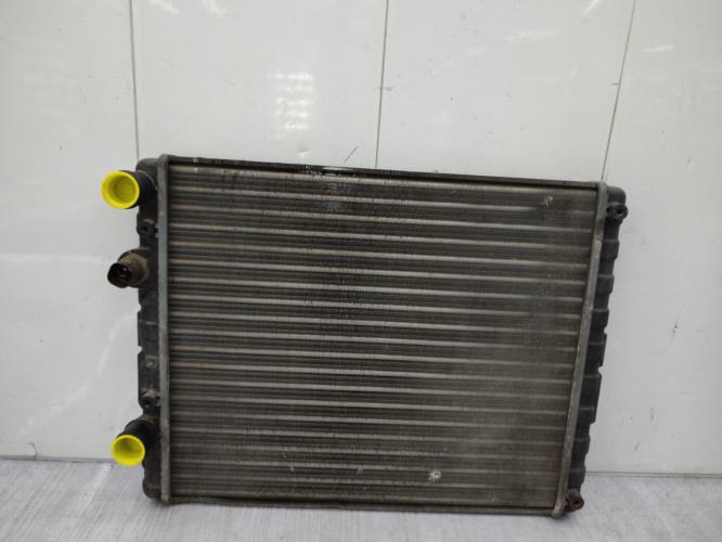 Radiateur eau VOLKSWAGEN POLO 3 PHASE 1 Essence