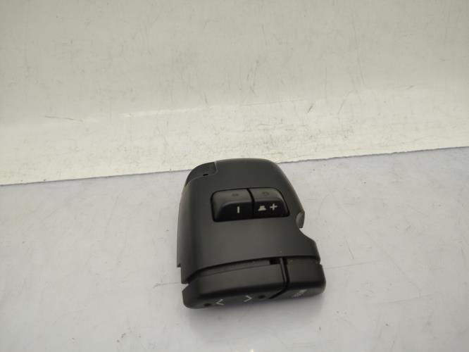 Commande autoradio TOYOTA YARIS 1 PHASE 2 Essence