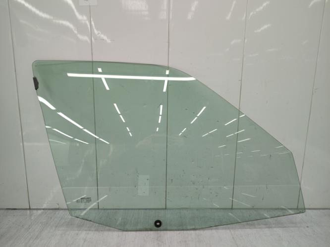 Vitre avant droit CITROEN SAXO PHASE 1 Essence